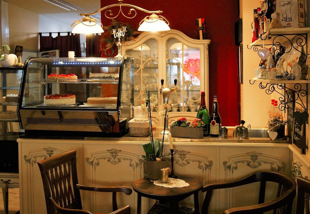 Cafe 28 & Pension Am Markt Wißmar Exteriér fotografie